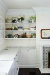 Assorted accessories: Garden Style Living / Design Leanne Ford / Photo: Alexandra Ribar